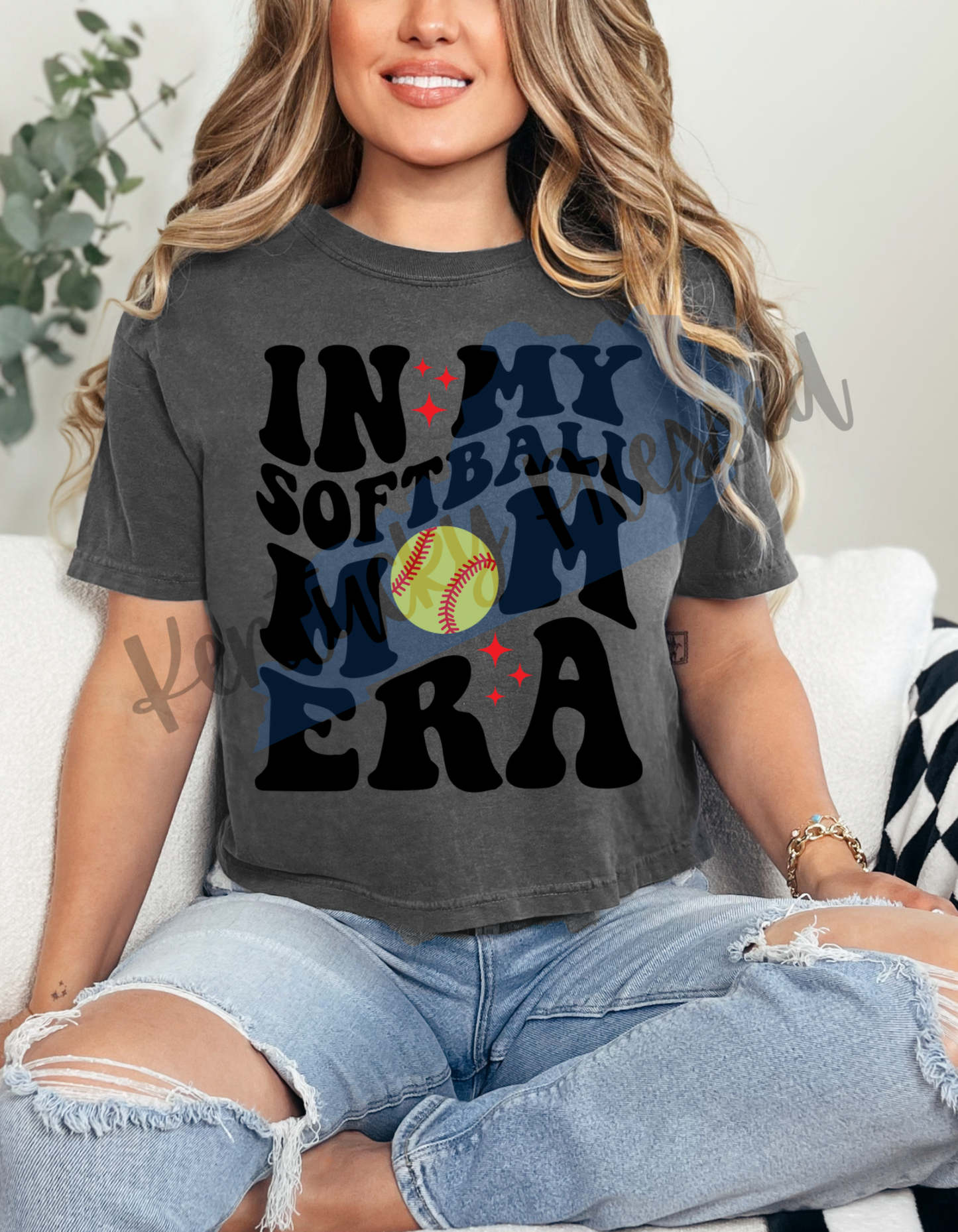 The In My Softball Mom Era Cropped Tee