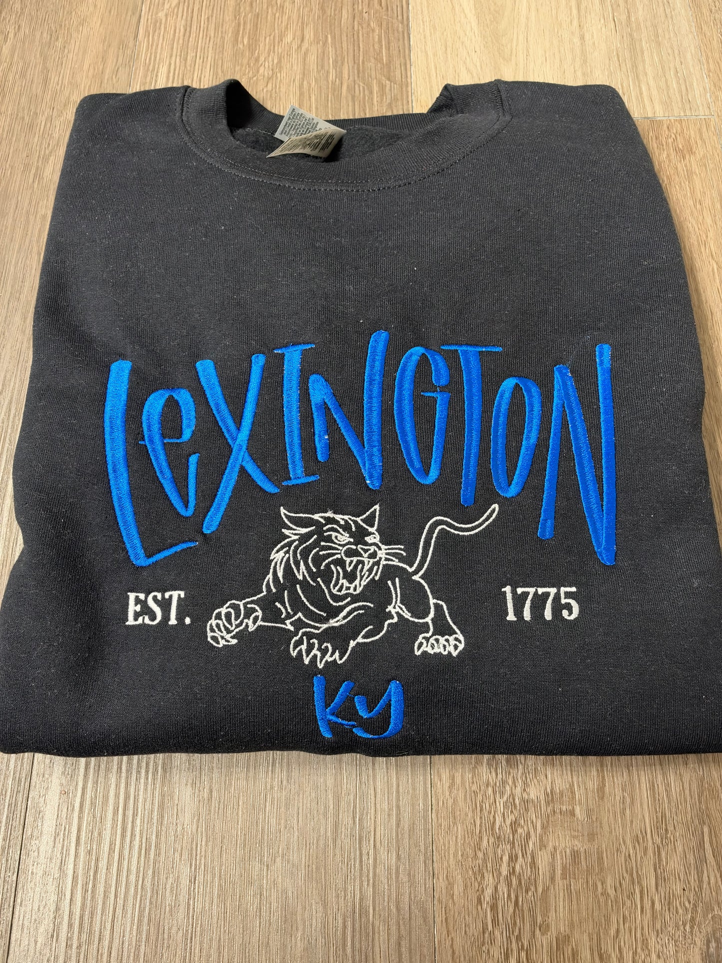 The Lexington Embroidered Wildcat Crewneck